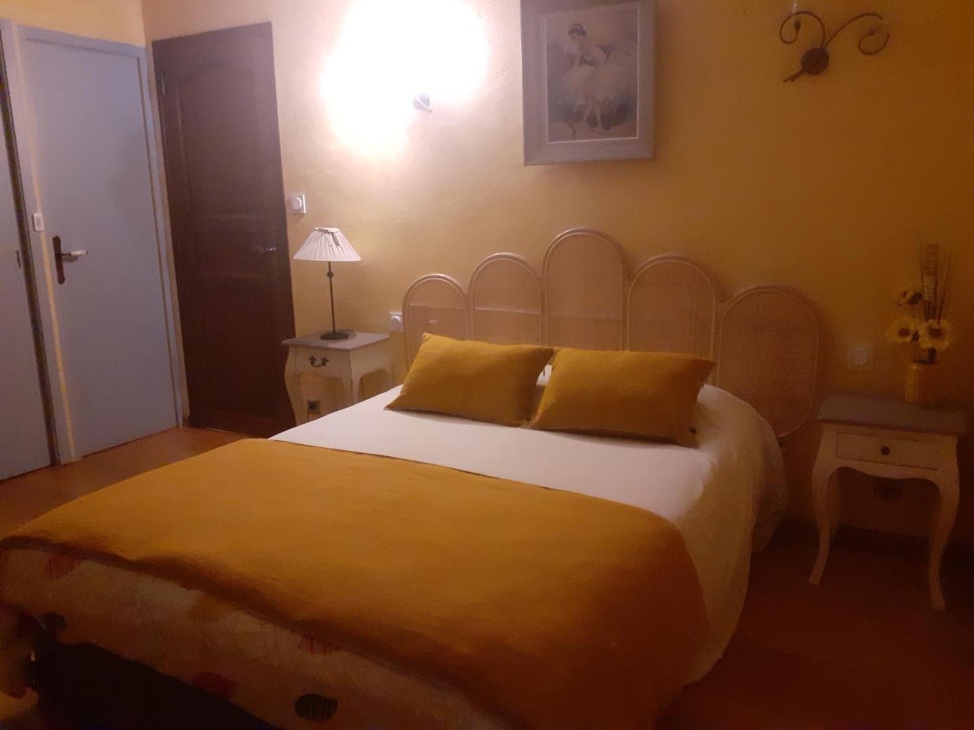 7 , Le Haut Montraye Pace  Экстерьер фото